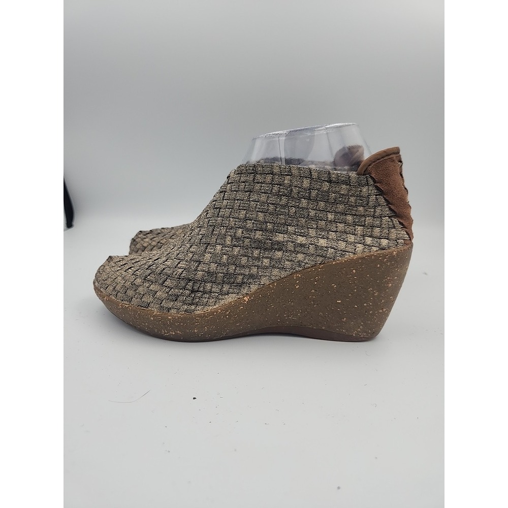 Bernie Mev Gem Wedge Slip On Gold Weave Shoes Size 37